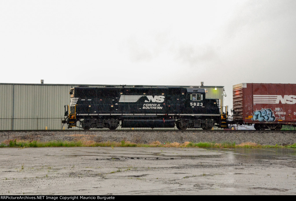 NS GP38-2 Locomotive making moves in the yard